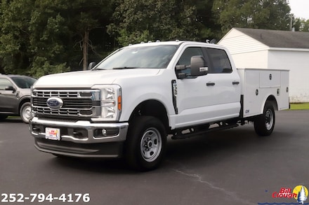 2025 Ford Chassis Cab F-350 XL TRUCK