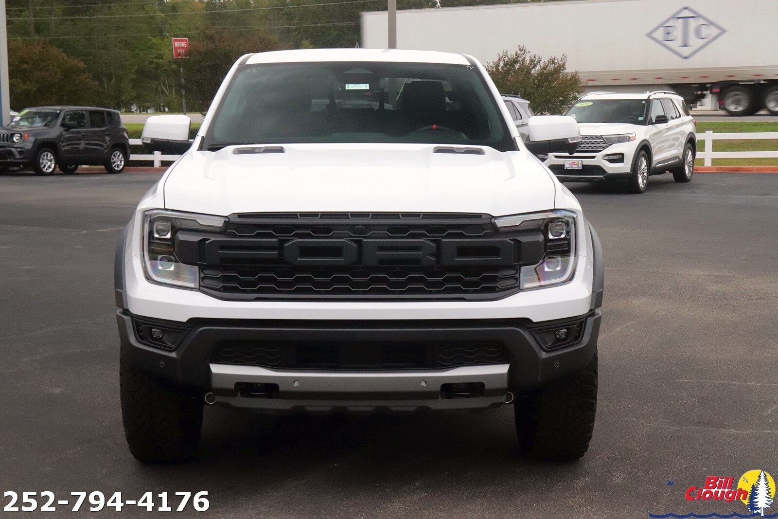 2025 Ford Ranger Raptor photo 2