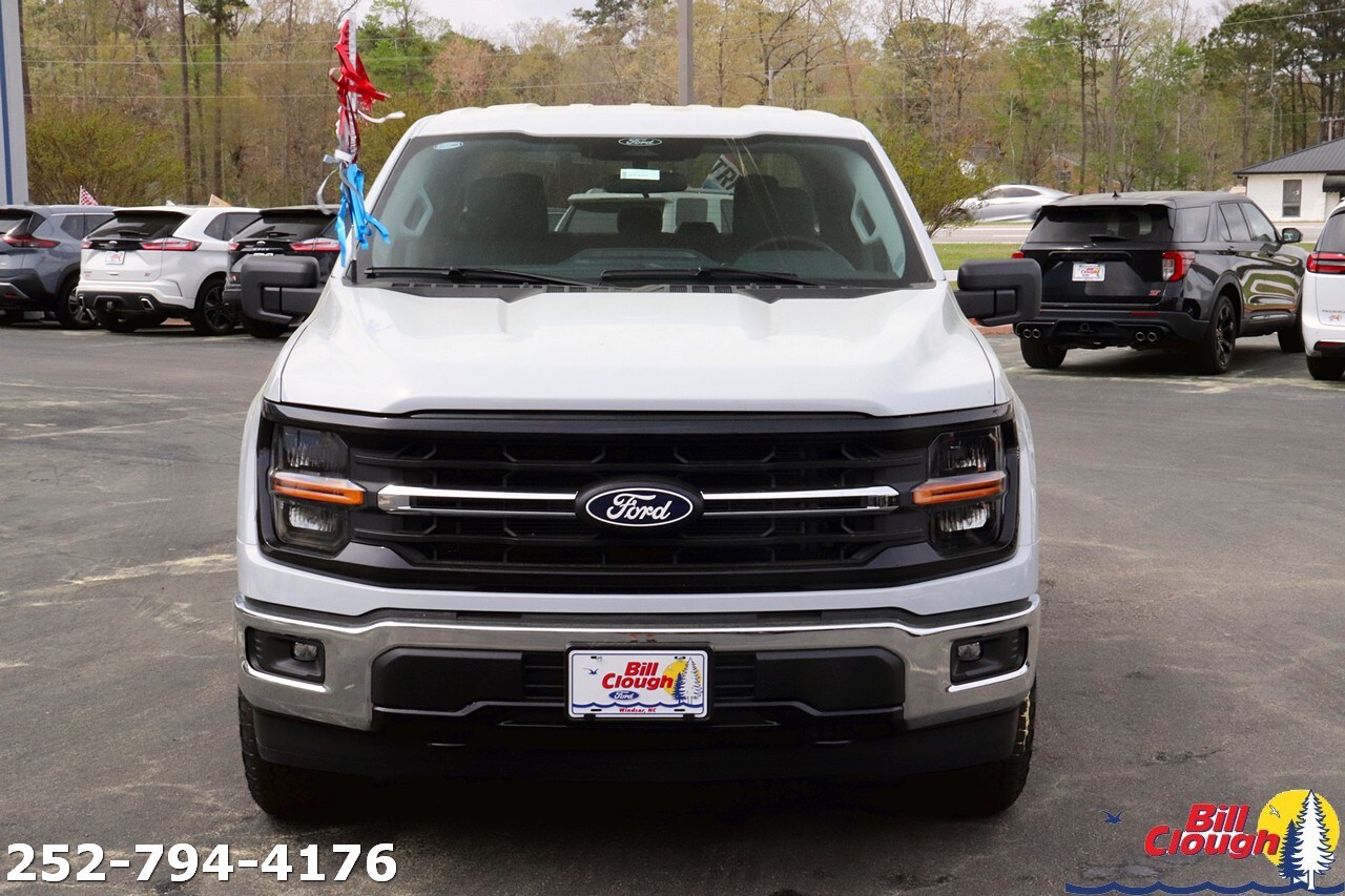 2025 Ford F-150 XLT photo 2