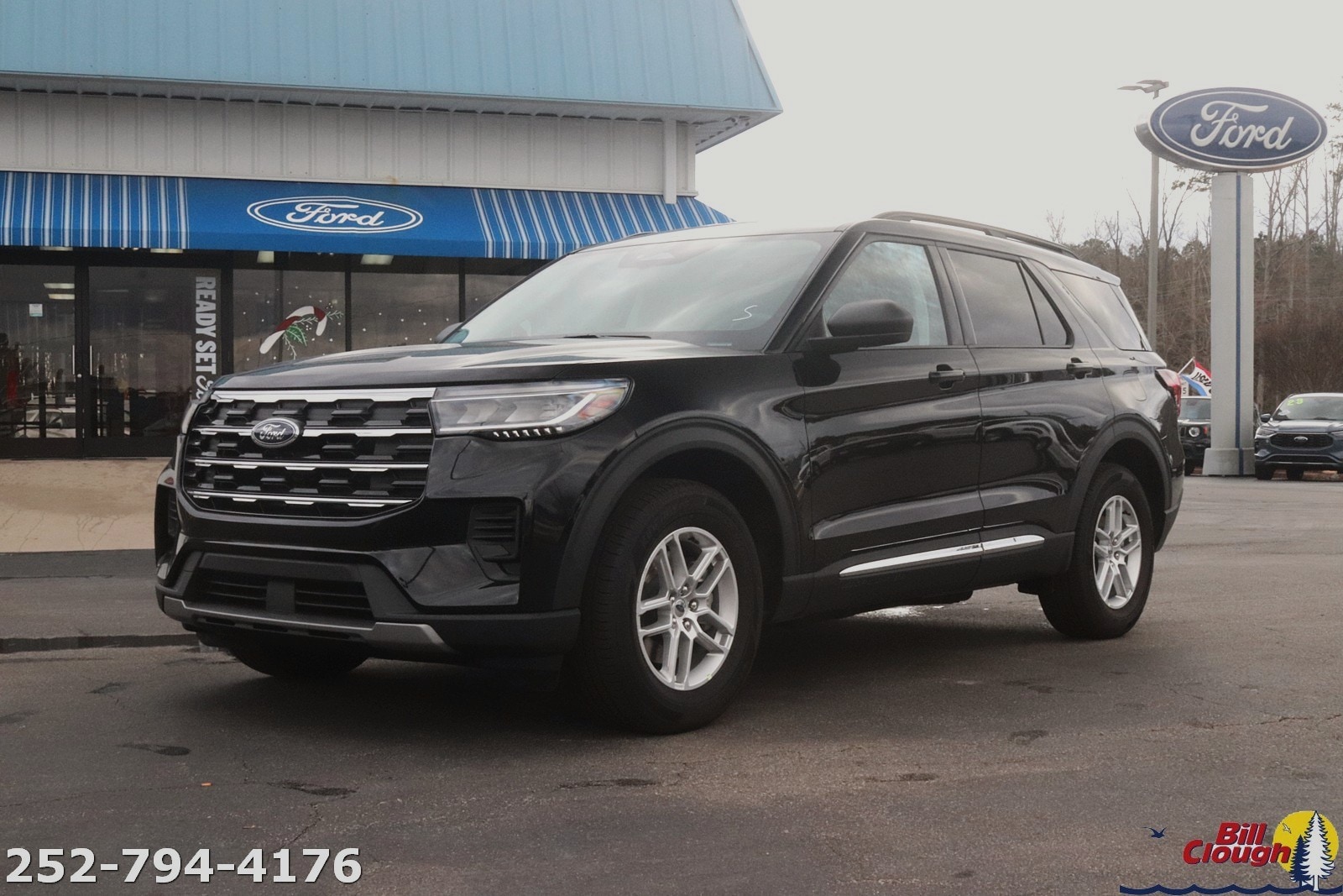 2025 Ford Explorer Active's photo