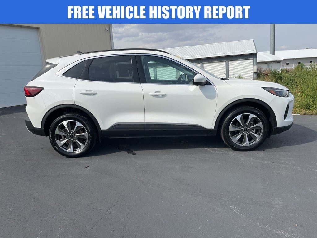 Used 2024 Ford Escape Platinum SUV