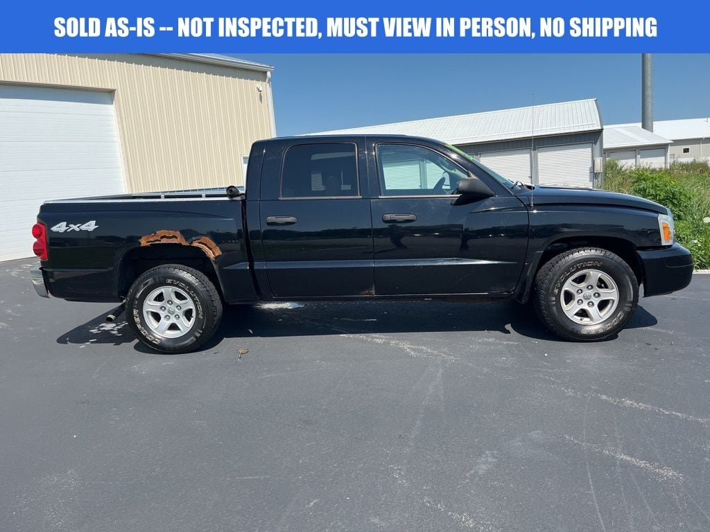 Used 2006 Dodge Dakota SLT with VIN 1D7HW48K56S535617 for sale in Hudson, IA