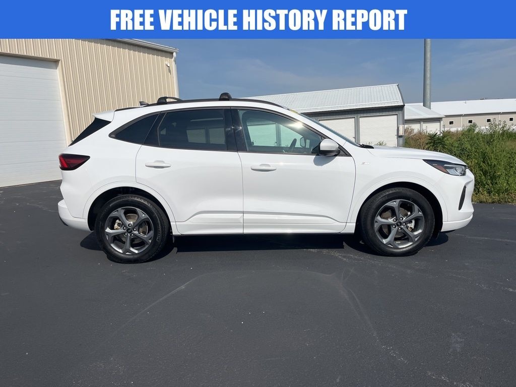 Used 2023 Ford Escape Hybrid ST-Line Select SUV