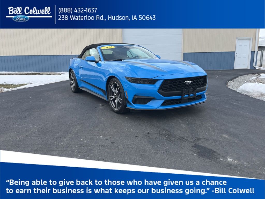 2025 Ford Mustang EcoBoost Premium's photo