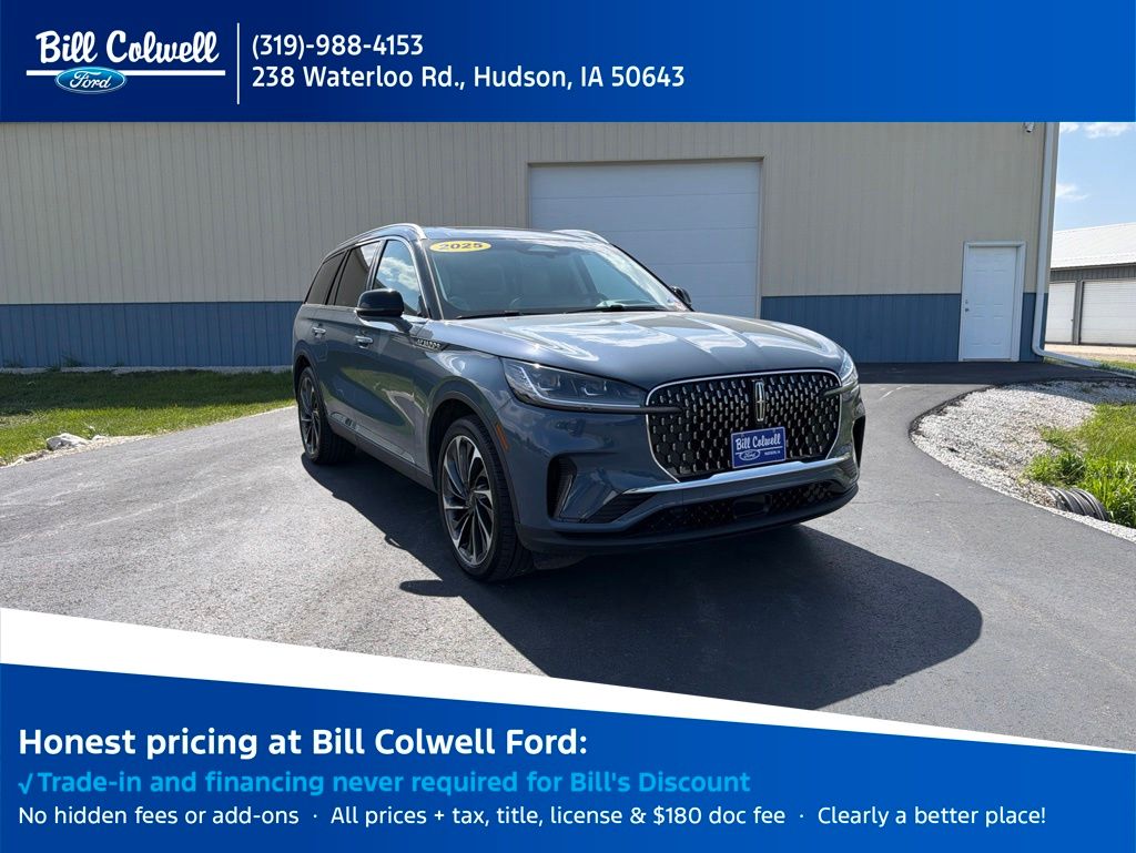2025 Lincoln Aviator Reserve AWD's photo