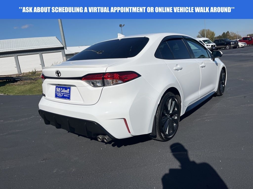 Used 2025 Toyota Corolla SE Sedan