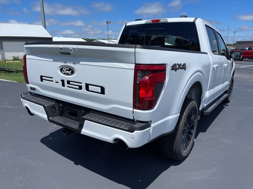 2025 Ford F-150 XLT photo 3