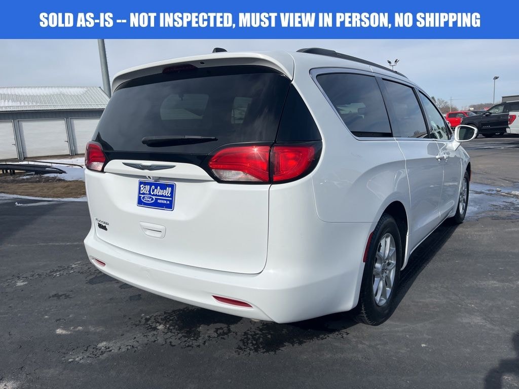 Used 2021 Chrysler Voyager LXI Minivan/Van