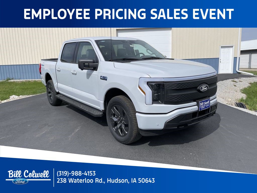 2025 Ford F-150 Lightning Flash's photo