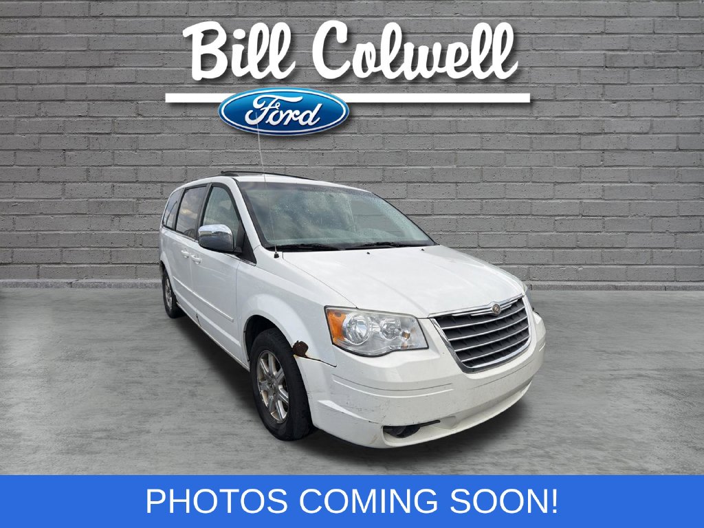 Used 2008 Chrysler Town & Country Touring with VIN 2A8HR54P58R662440 for sale in Hudson, IA