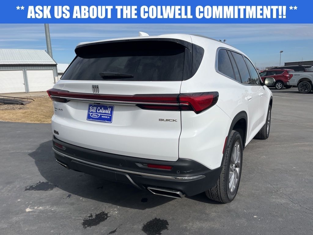 Used 2025 Buick Enclave Preferred SUV