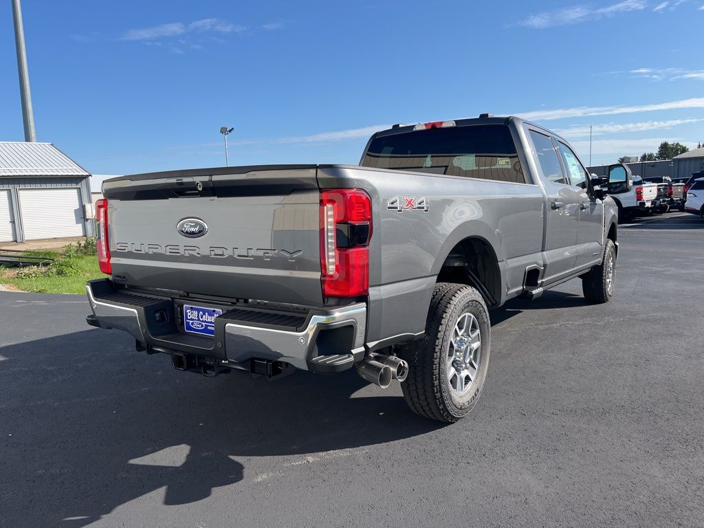 2026 Ford F-250 photo 3