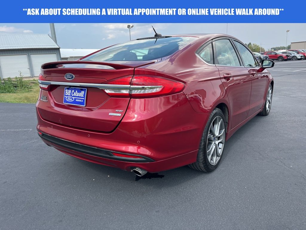 2017 Ford Fusion SE photo 3