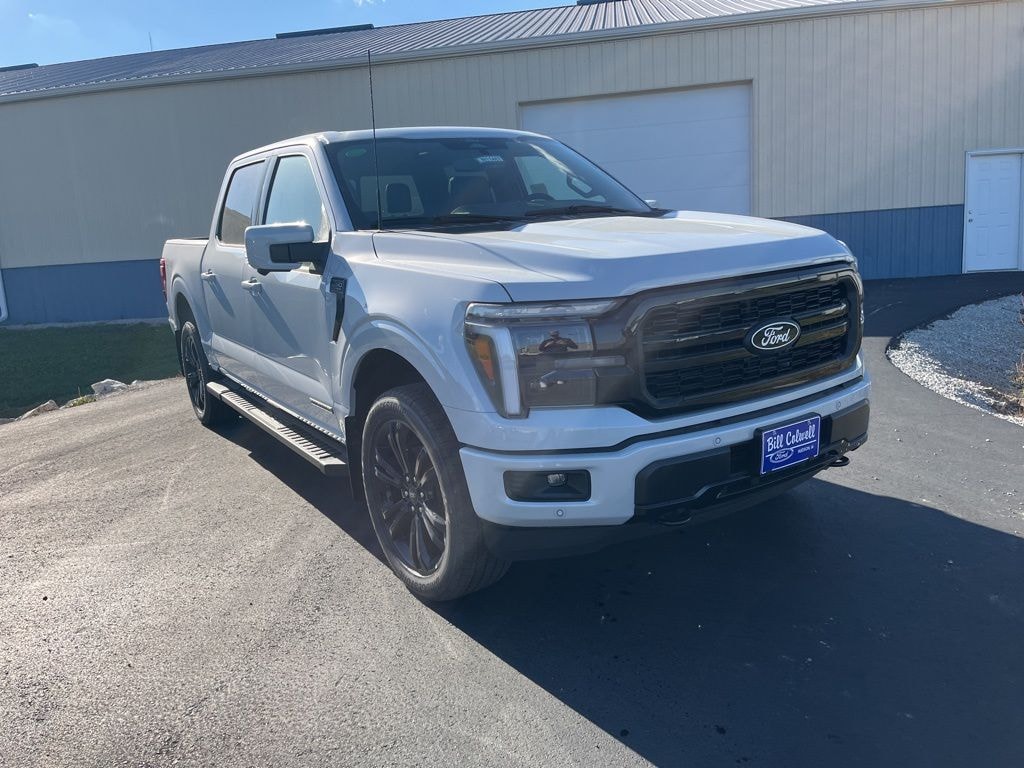 New 2025 Ford F-150 Lariat TRUCK