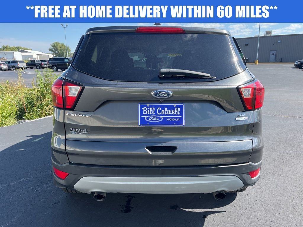 2019 Ford Escape SE photo 3