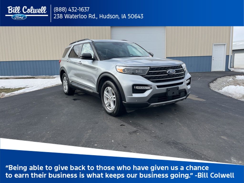 2023 Ford Explorer XLT's photo