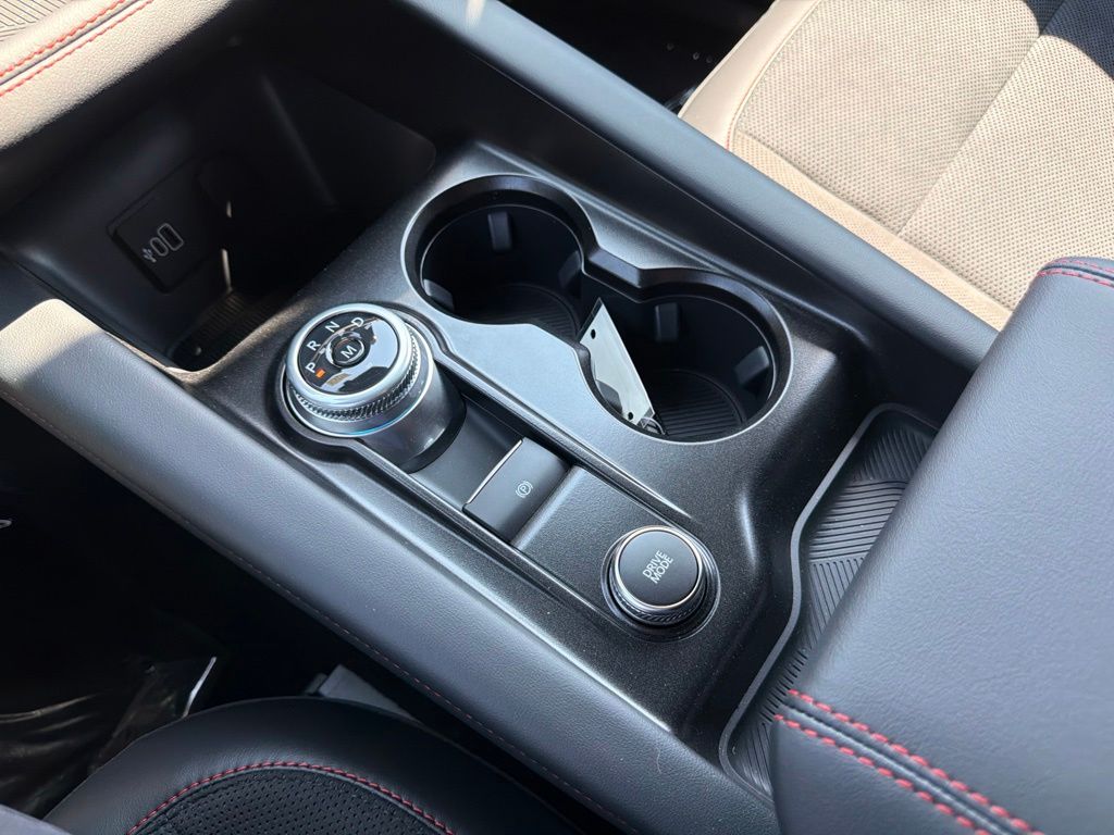 2026 Ford Explorer ST - Photo 20