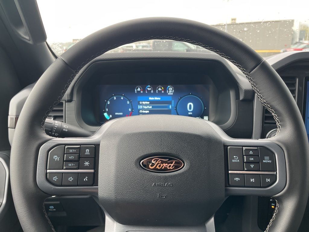 2026 Ford F-150 XLT - Photo 15