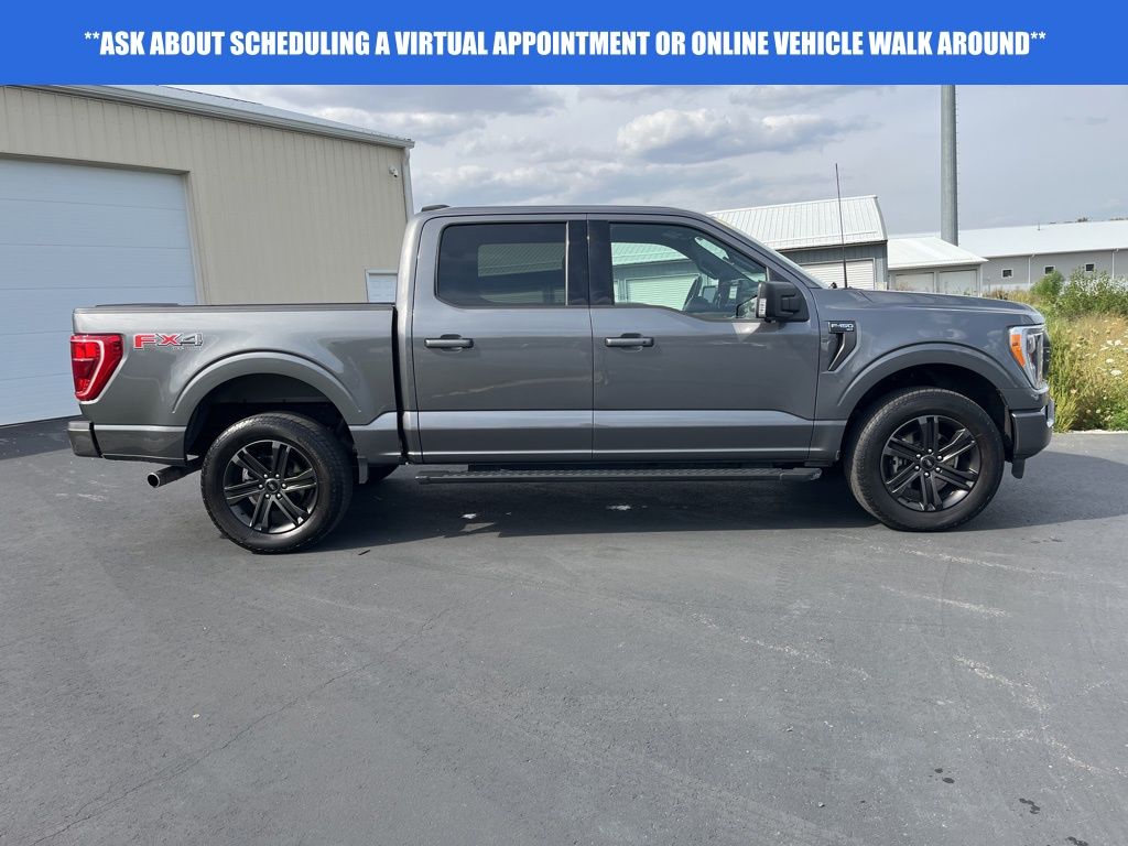 2022 Ford F-150 XLT photo 2