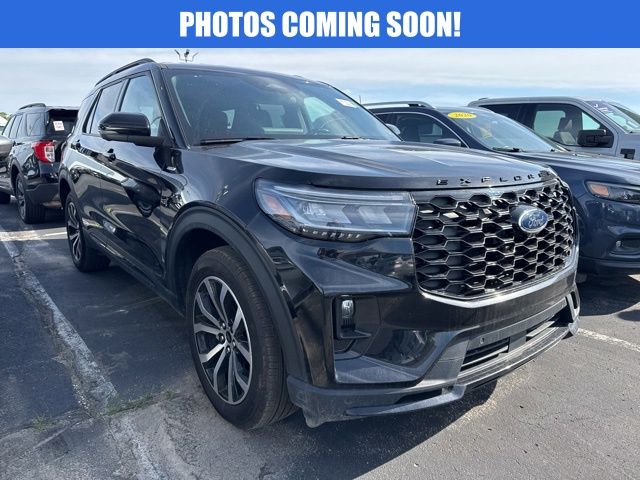 2025 Ford Explorer ST-LINE 4WD (PL535)'s photo