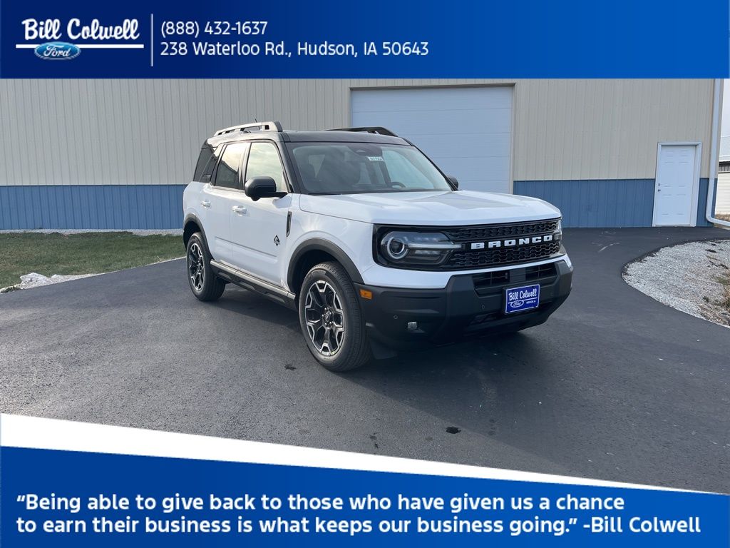 2025 Ford Bronco Sport Outer Banks's photo