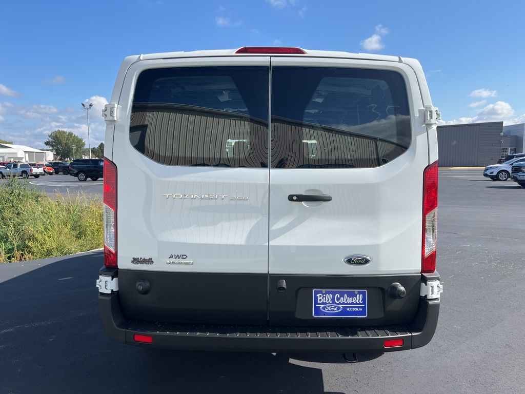 2025 Ford Transit photo 4