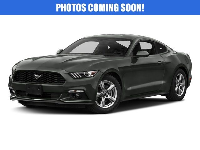 2017 Ford Mustang EcoBoost's photo