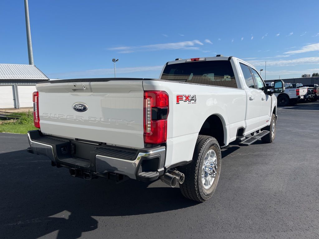 2026 Ford F-250 photo 3