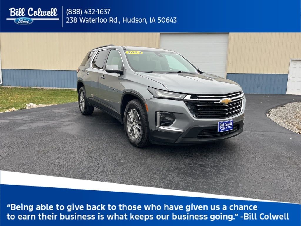 Used 2023 Chevrolet Traverse LT SUV