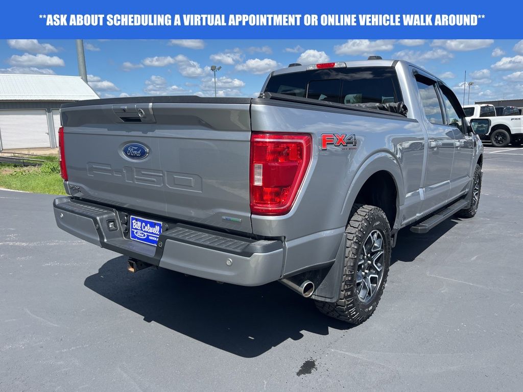 2022 Ford F-150 XLT photo 2
