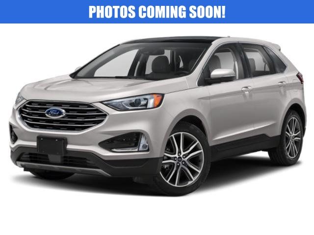 2019 Ford Edge Titanium's photo