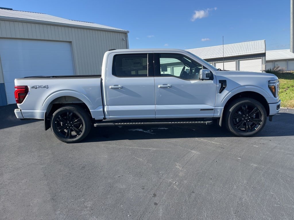 New 2025 Ford F-150 Lariat TRUCK