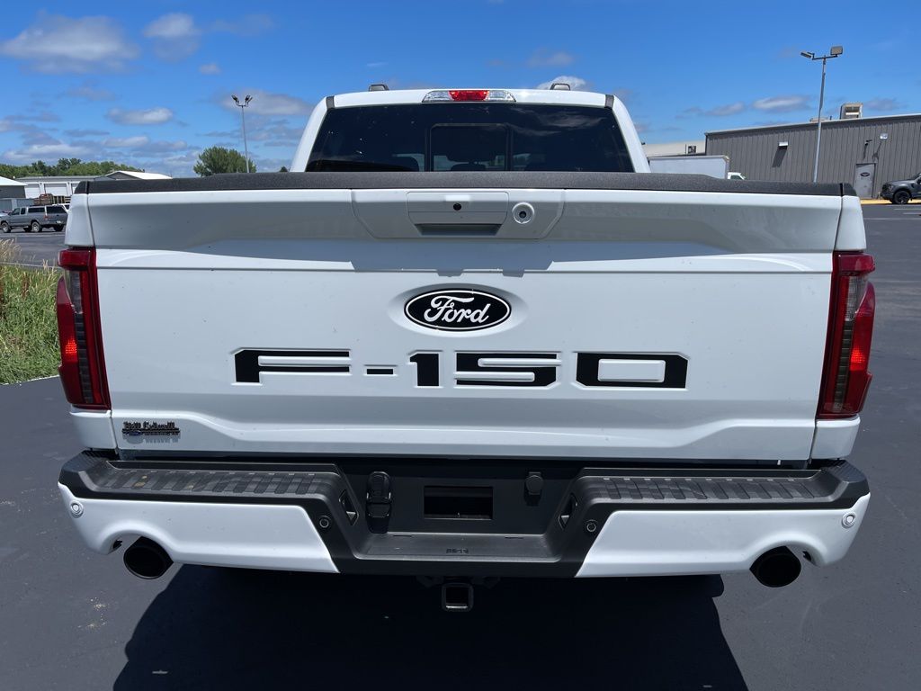 2025 Ford F-150 XLT photo 4