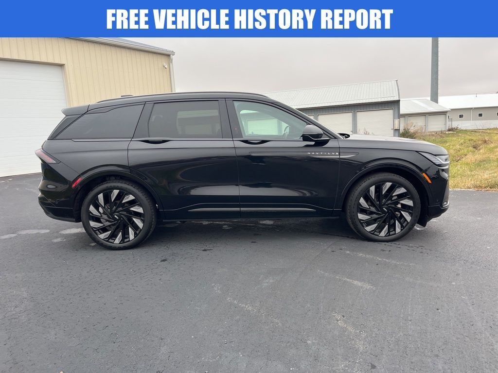 Used 2024 Lincoln Nautilus Reserve SUV