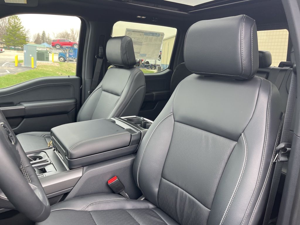 2026 Ford F-150 Lariat - Photo 10