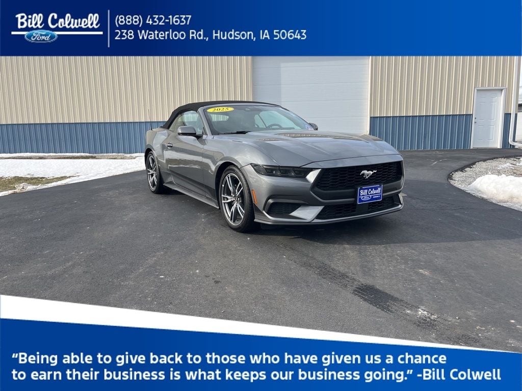 2025 Ford Mustang EcoBoost Premium's photo