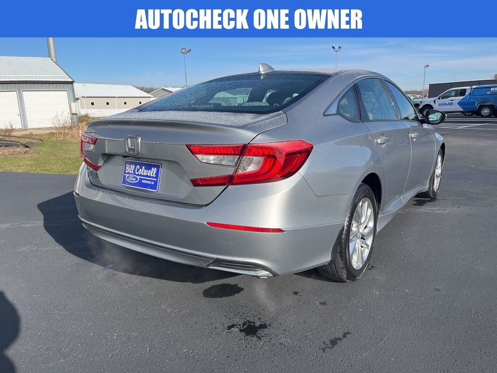 2019 Honda Accord LX photo 2