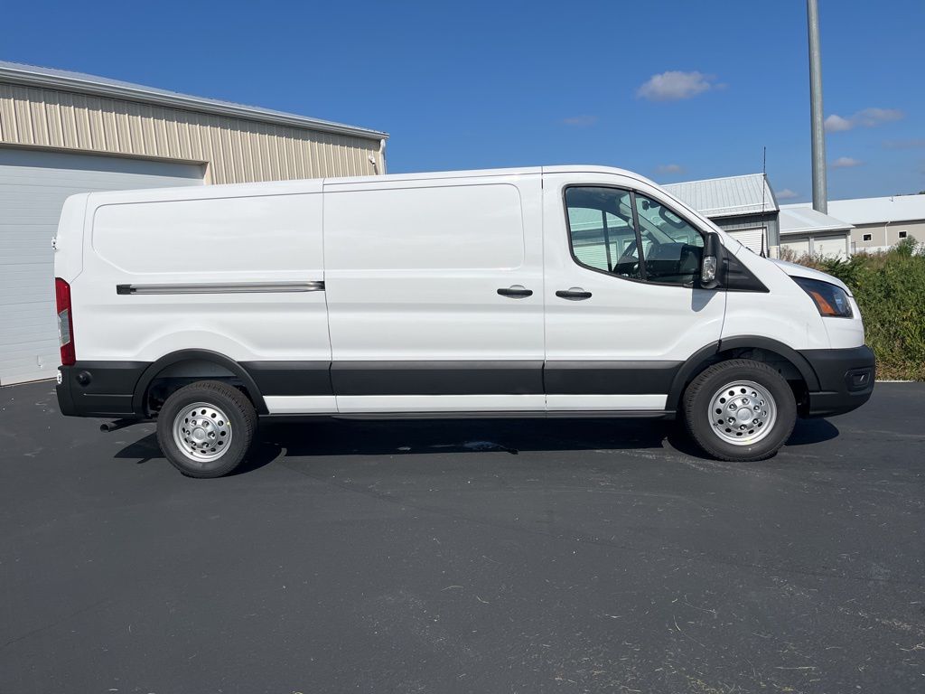 2025 Ford Transit photo 2