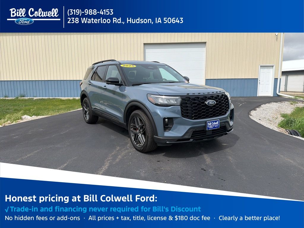 2025 Ford Explorer ST-LINE 4WD (PL535)'s photo