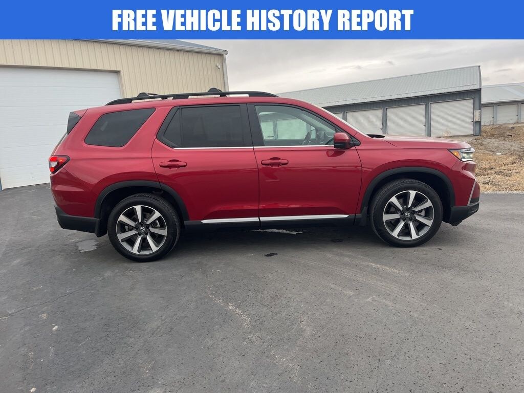 Used 2024 Honda Pilot Elite SUV