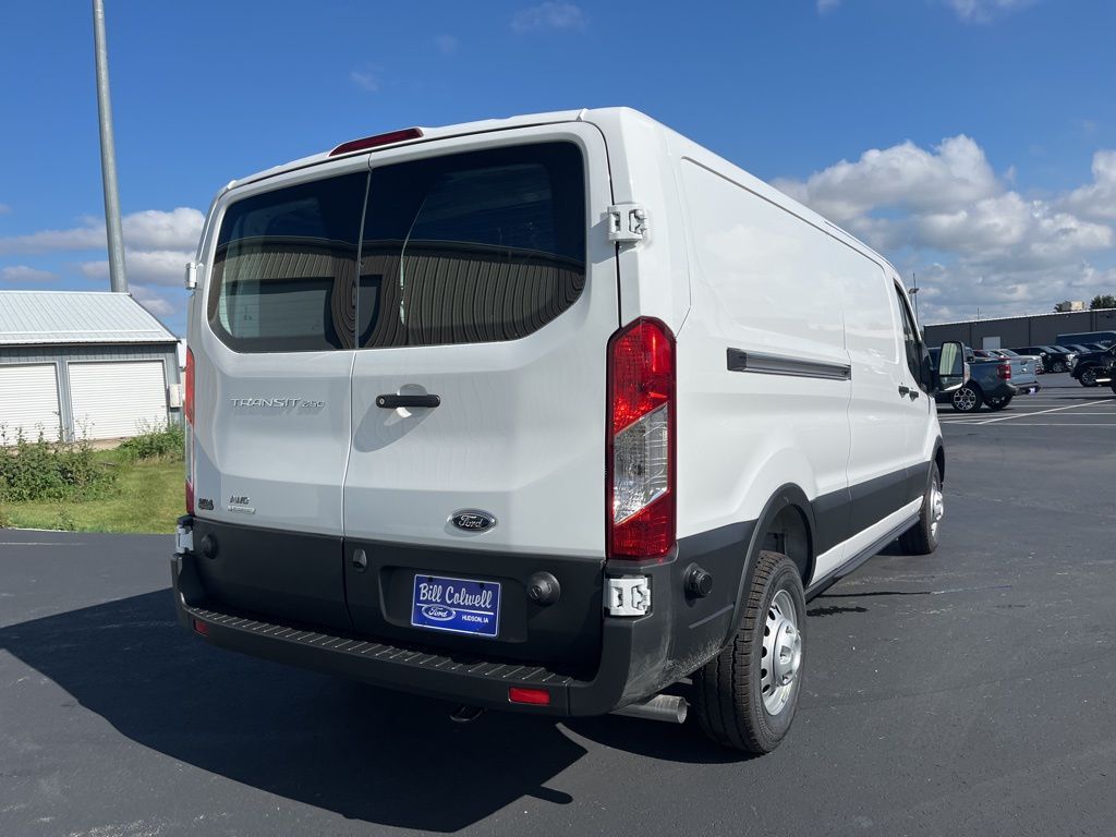 2025 Ford Transit photo 2