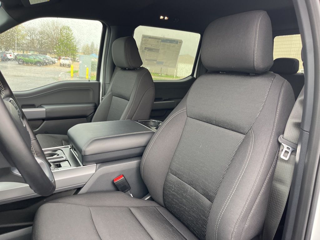 2026 Ford F-150 XLT - Photo 11