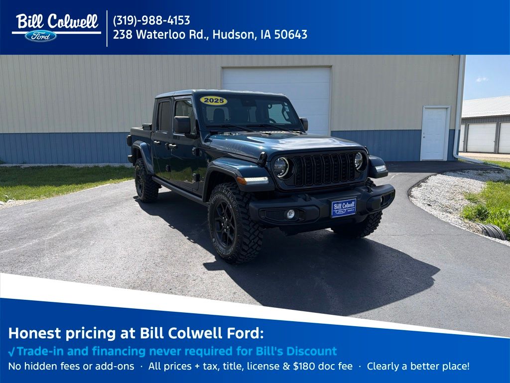 2025 Jeep Gladiator Willys Auto's photo