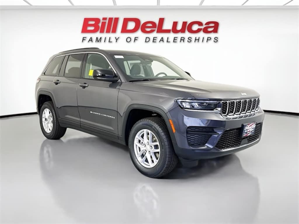 New 2025 Jeep Grand Cherokee LAREDO X 4X4 Sport Utility