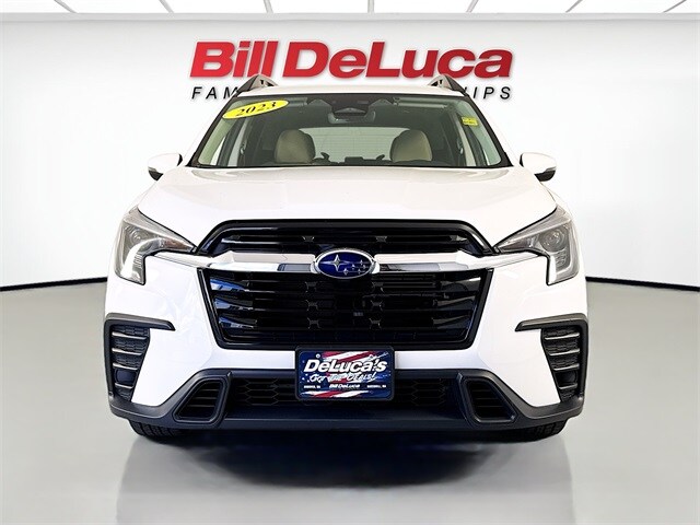 2023 Subaru Ascent Premium photo 2