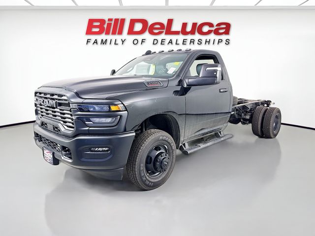 2026 RAM 3500 Chassis Tradesman Regular Cab LB DRW 4WD