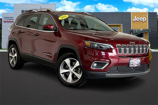 Used 2021 Jeep Cherokee Limited with VIN 1C4PJMDN8MD152227 for sale in Haverhill, MA