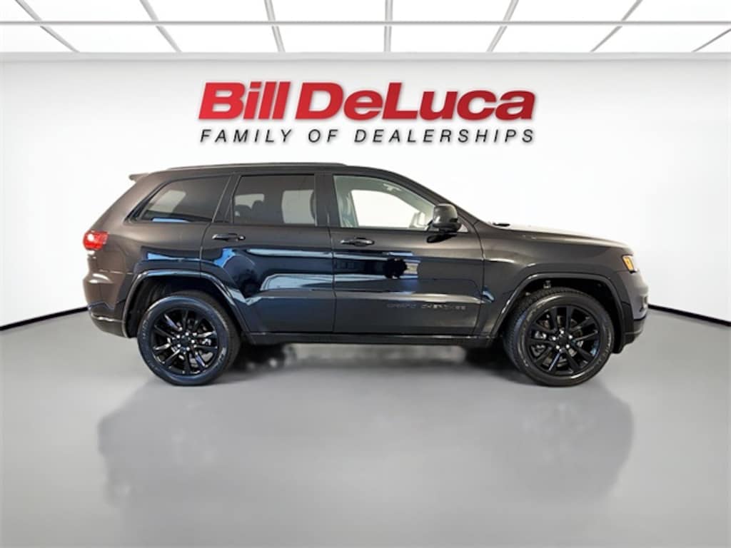Used 2021 Jeep Grand Cherokee Laredo X SUV