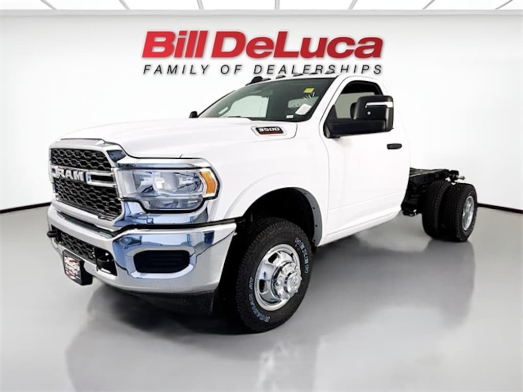 New 2024 Ram 3500 Chassis Cab 3500 TRADESMAN CHASSIS REGULAR CAB 4X4 60' CA Pickup