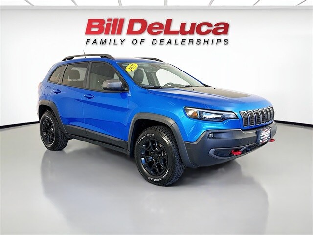 2021 Jeep Cherokee Trailhawk photo 3